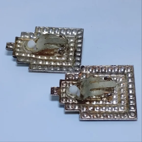 * vintage gorgeous architectural rhinestone art deco clip on earrin - Picture 6 of 7